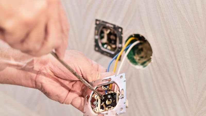 Errori comuni da evitare nei lavori elettrici fai-da-te